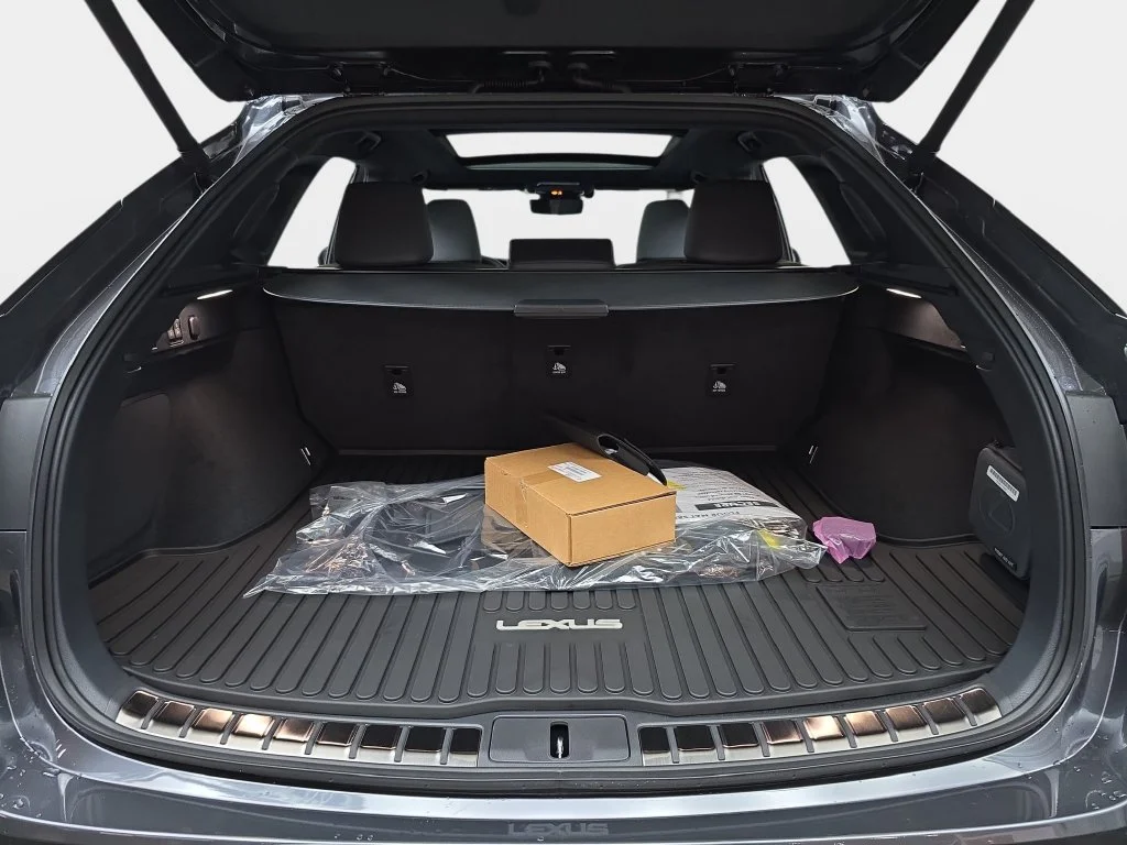 New 2026 Cloudburst Gray Lexus LUXURY image 12