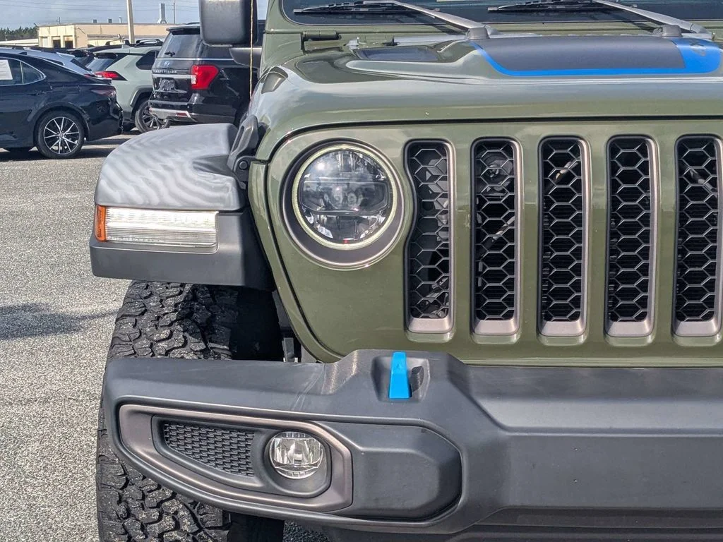 Used 2023 Green Jeep Rubicon 4xe image 7