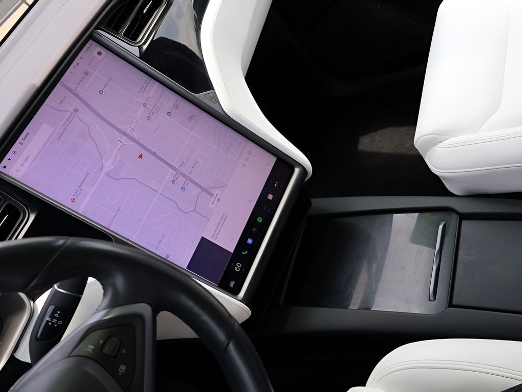 Used 2020 Solid Black Tesla Long Range image 21