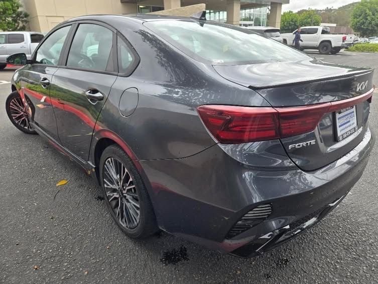 Used 2024 Gray Kia GT-Line image 3