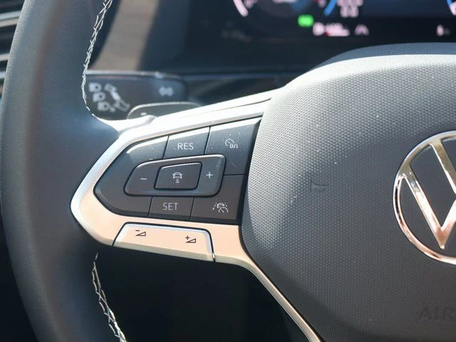 2026 Volkswagen Atlas SE w/Tech - Photo 15
