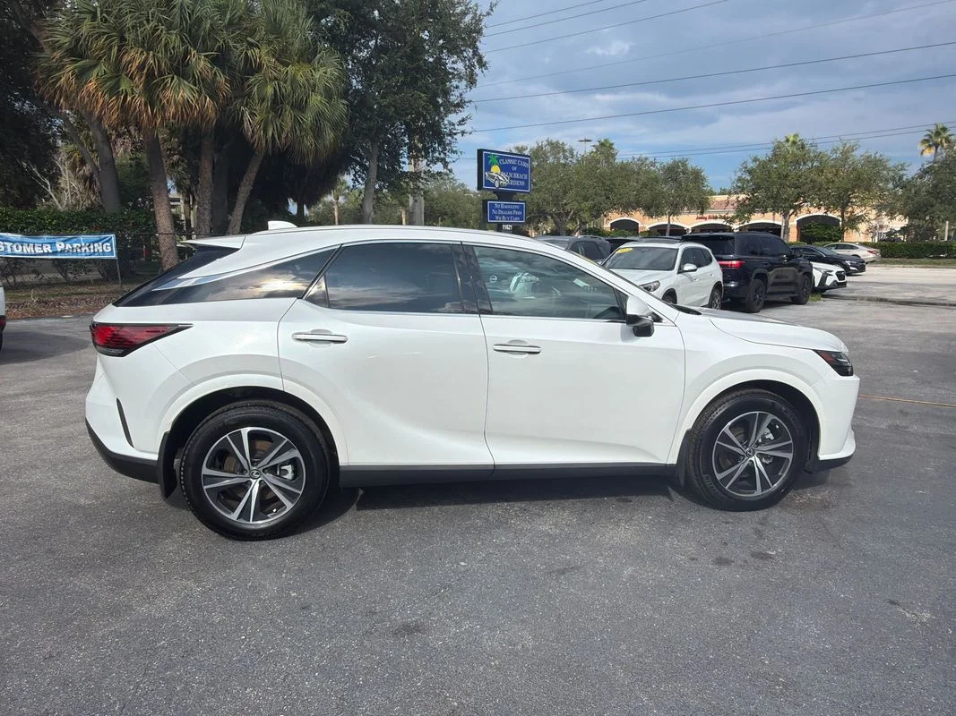 Used 2024 White Lexus Premium image 6