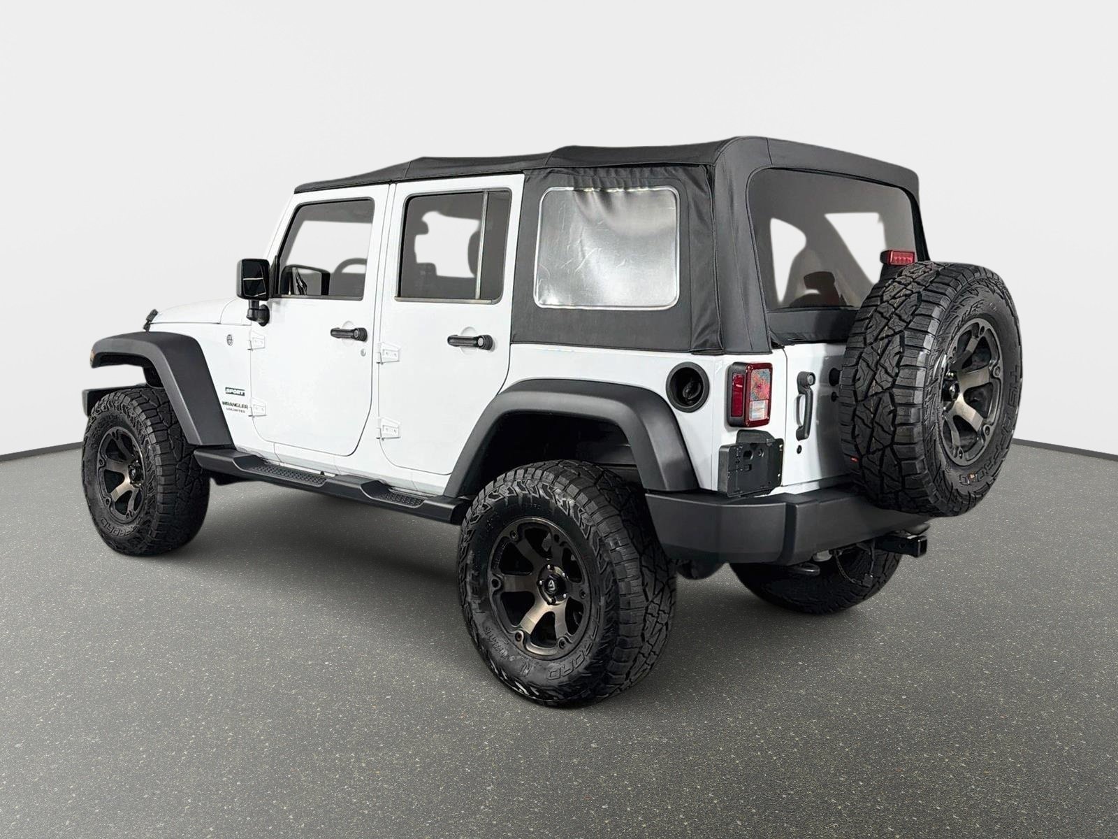 Used 2016 Bright White Clearcoat Jeep Sport image 7