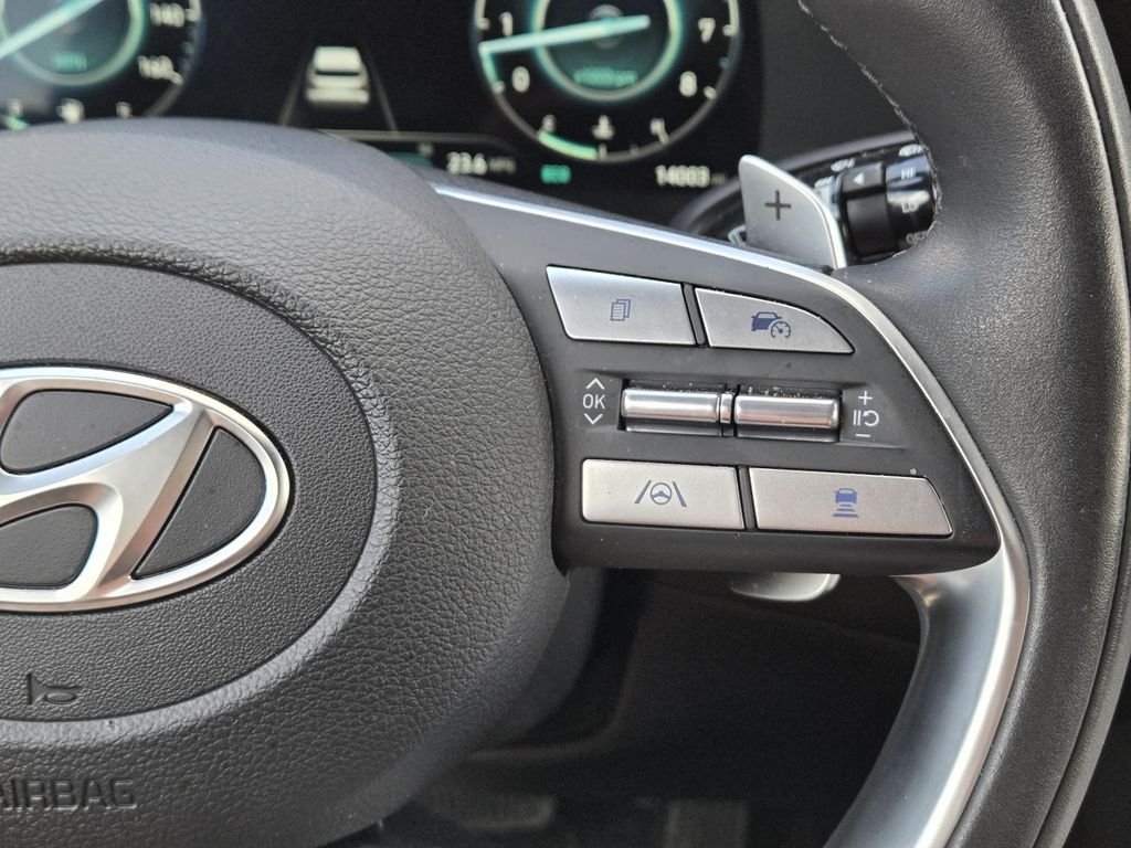 Used 2025 Gray Hyundai Calligraphy image 25