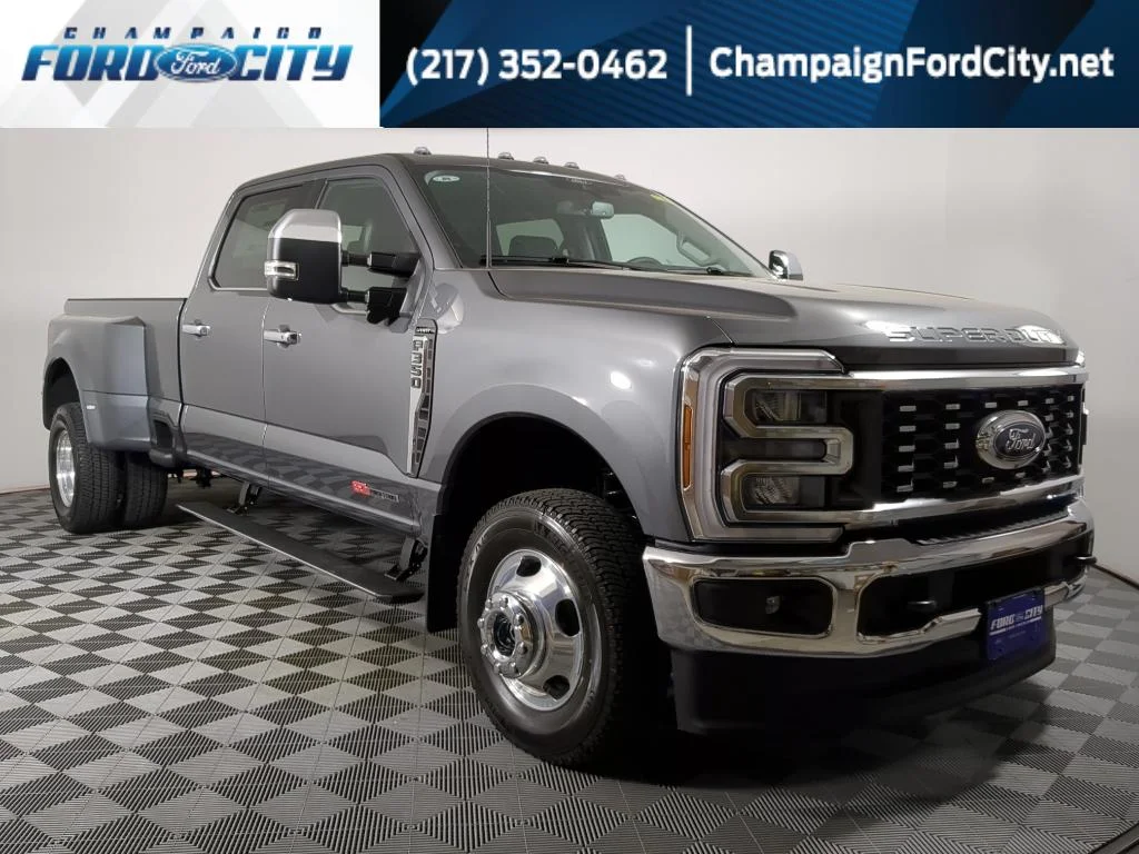 2026 Ford F-350 Lariat 4x4 Crew Cab 8' Box DRW's photo