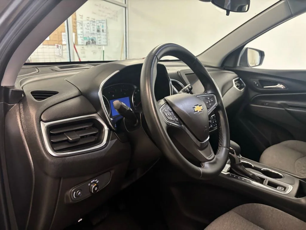 2024 Chevrolet Equinox LT - Photo 11