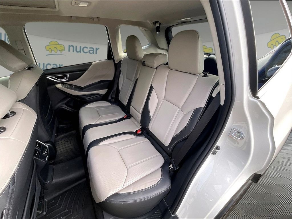 Used 2024 White Subaru Limited image 25