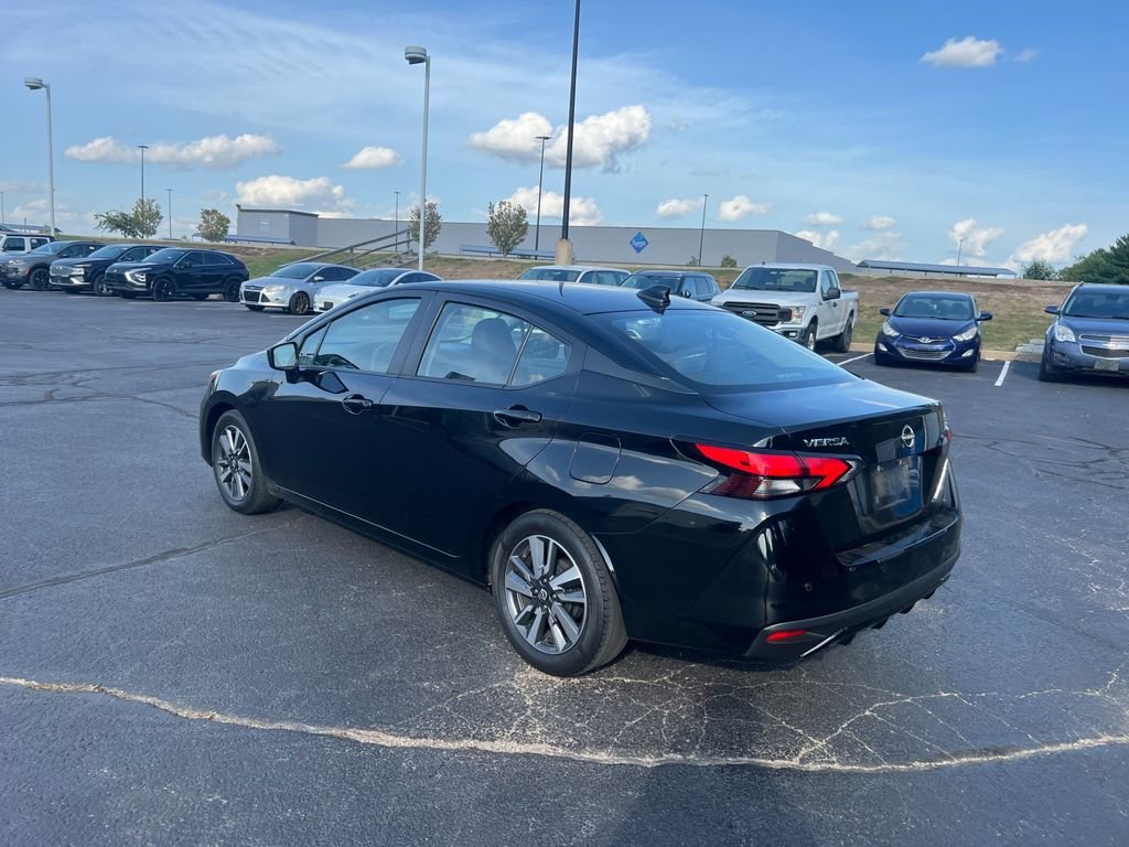 Used 2023 Super Black Nissan 1.6 SV image 4