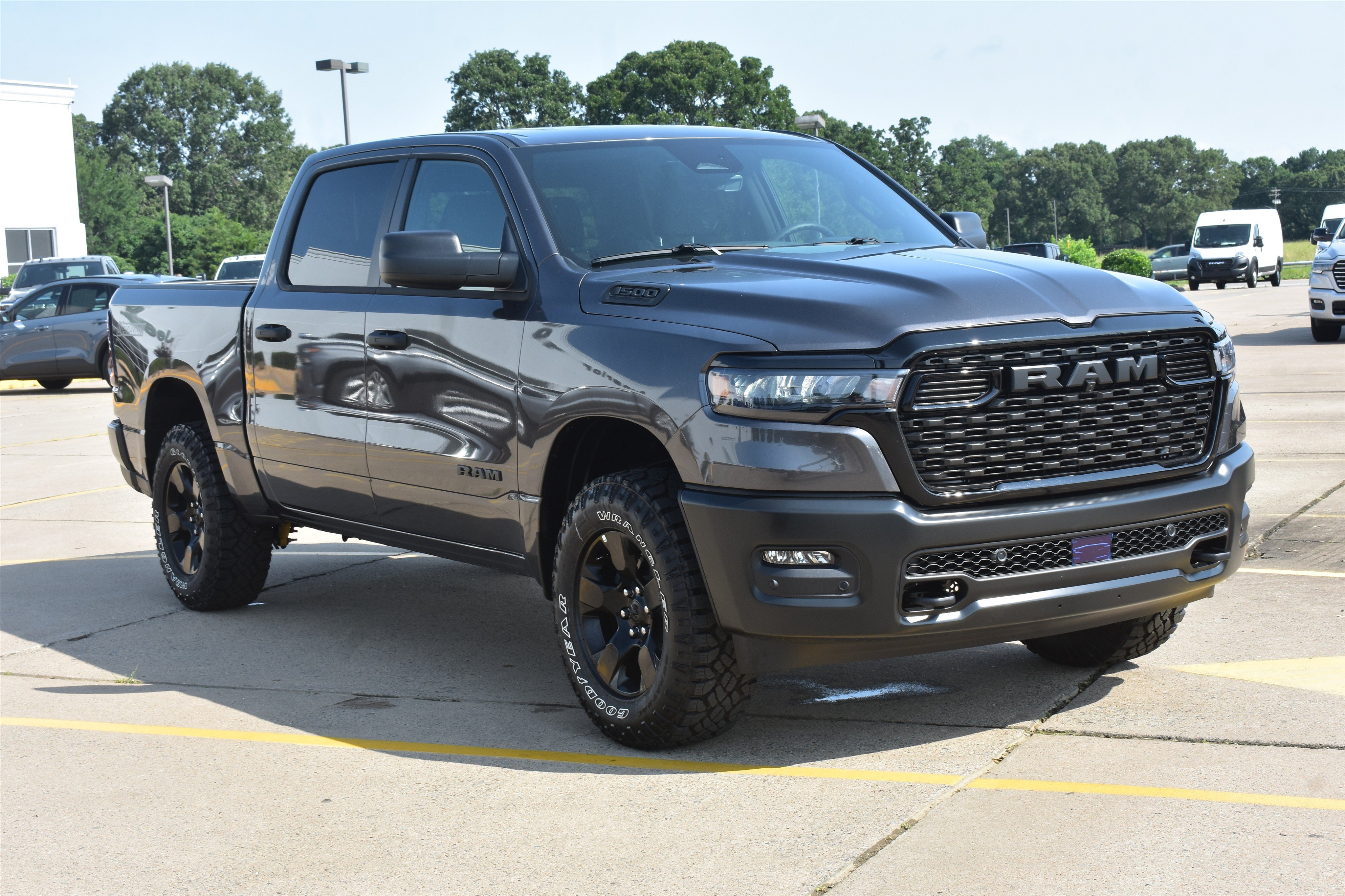New 2026 Granite Crystal Metallic Clear-Coat Exterior Paint RAM Warlock image 3