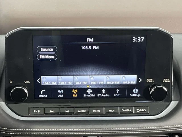 Used 2023 Black Nissan SL image 17