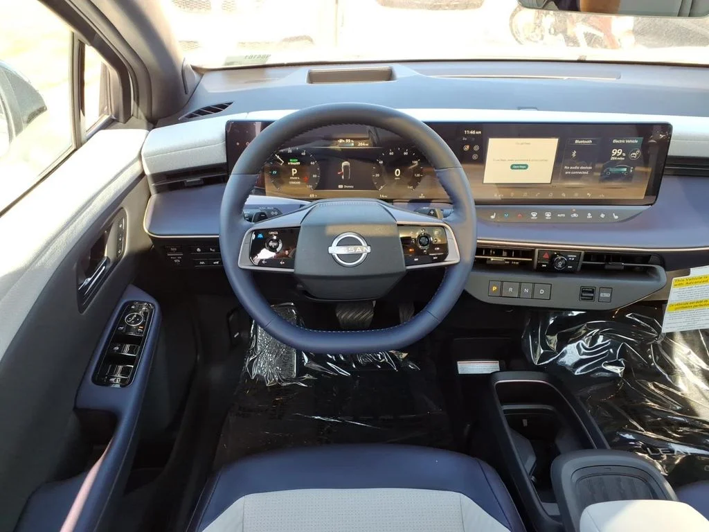 2026 Nissan LEAF Platinum+ - Photo 6
