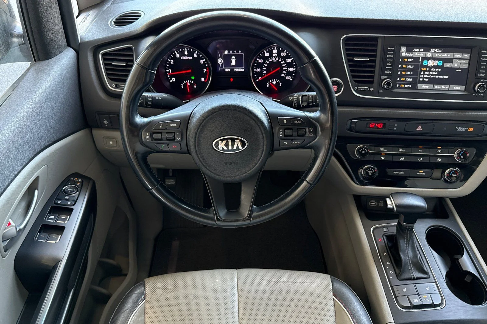 Used 2018 Black Kia LX image 14