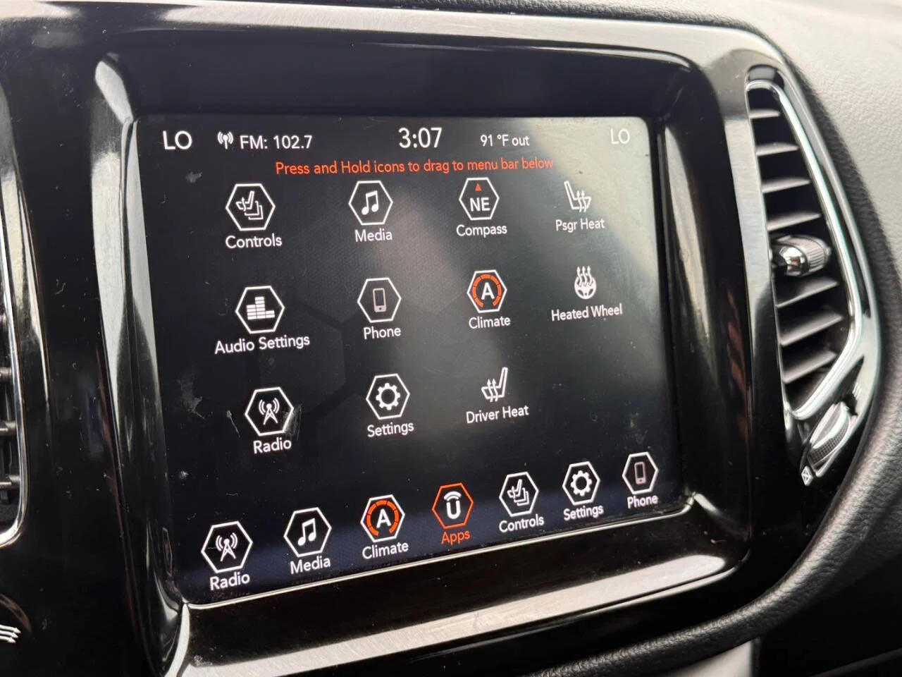 Used 2019 Charcoal Jeep Limited 4x4 4dr SUV image 14