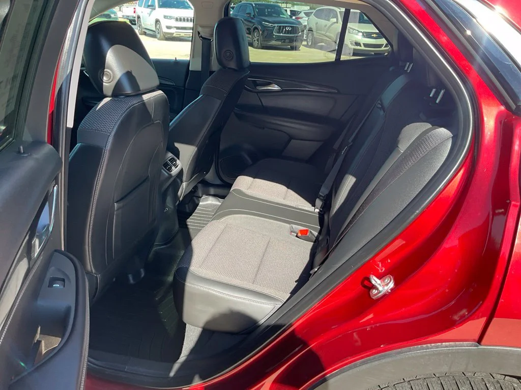 Used 2022 Red Buick Preferred image 24