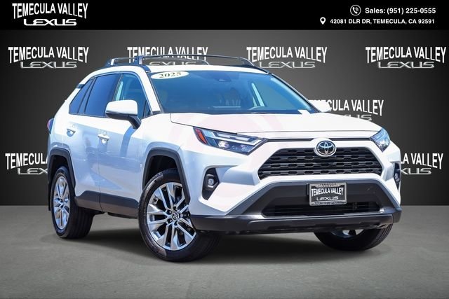 2025 Toyota RAV4 XLE Premium