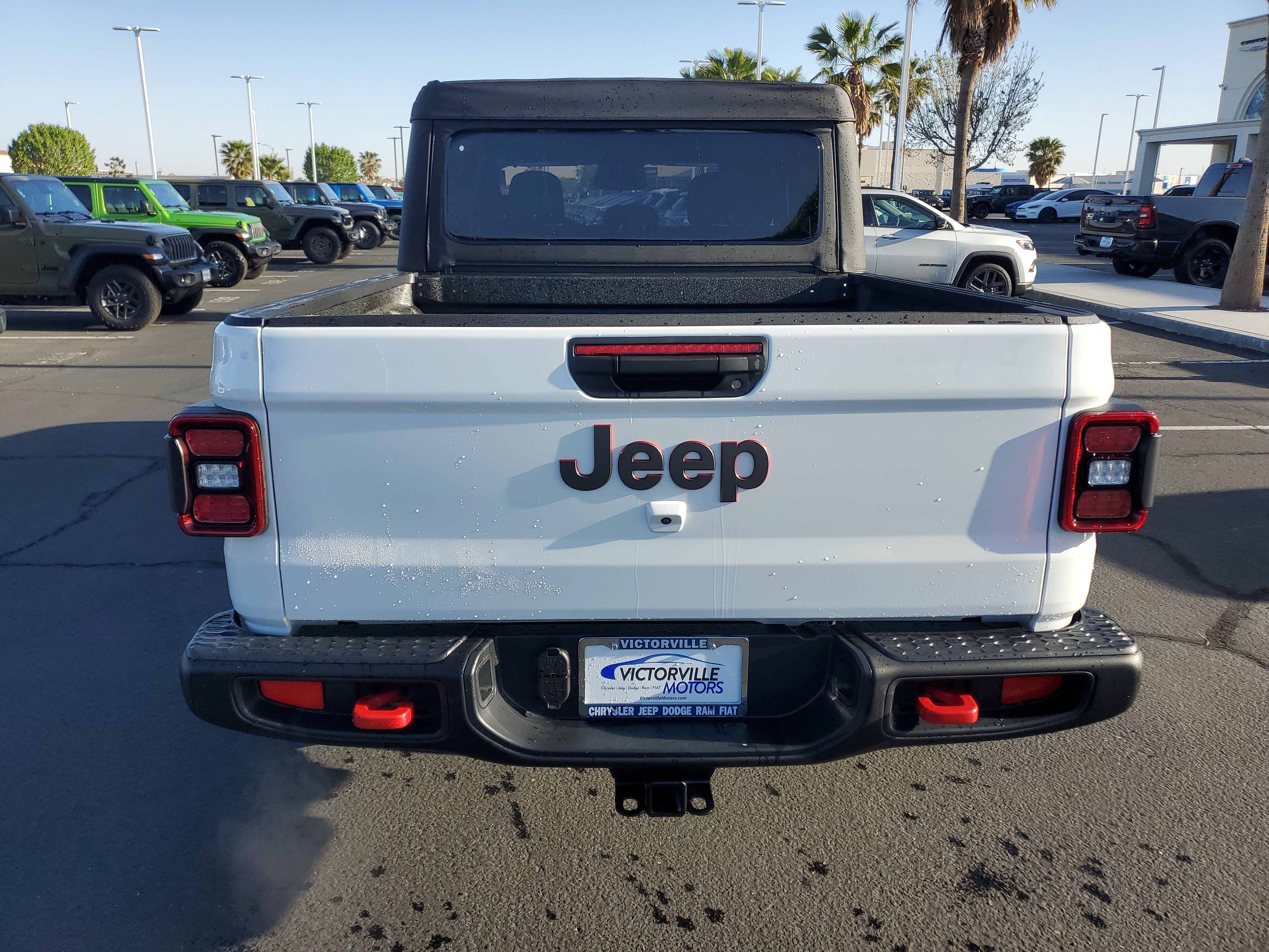 New 2026 Bright White Clearcoat Jeep Rubicon image 4