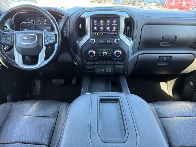 Used 2021 Silver GMC SLT image 9