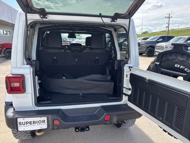 Used 2022 White Jeep Unlimited Rubicon 392 image 6