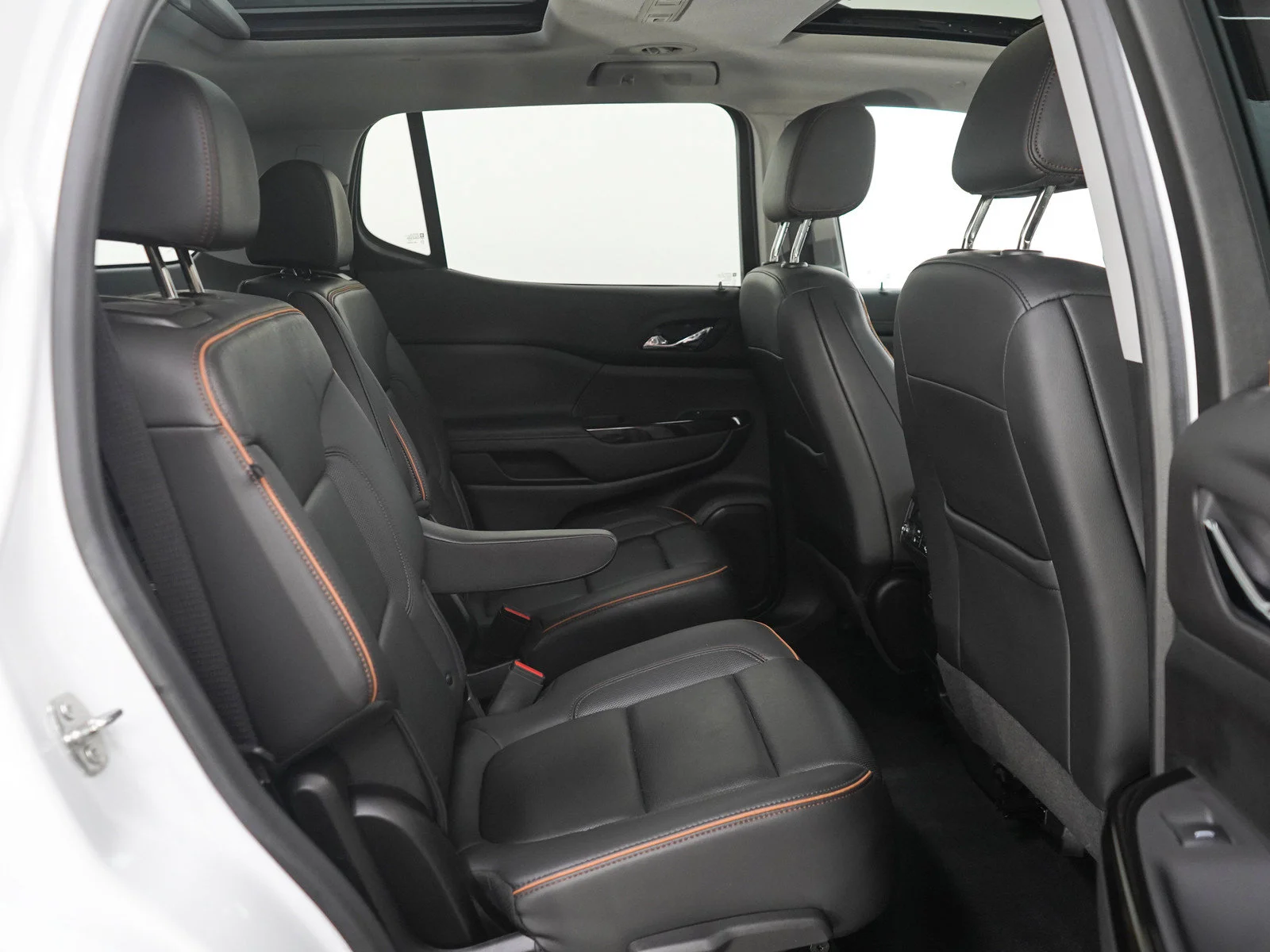 Used 2022 Summit White GMC AT4 image 12
