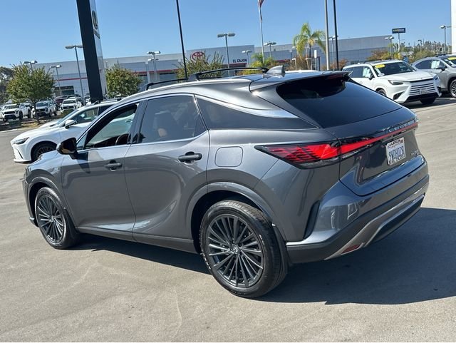 Certified Used 2026 CLOUDBURST GRAY Lexus 350h Premium image 4