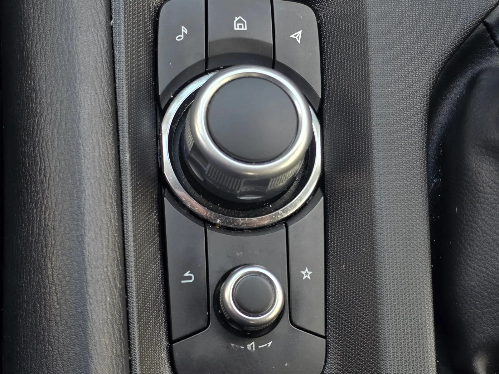 Used 2024 Red Mazda Sport image 34