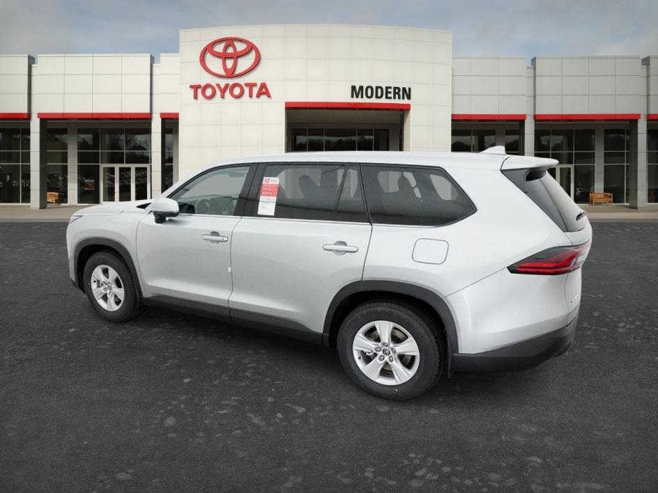 New 2026 Celestial Silver M Toyota Hybrid LE image 15