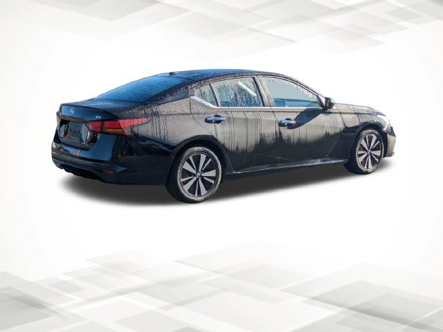 Used 2021 Black Nissan 2.5 SV image 4