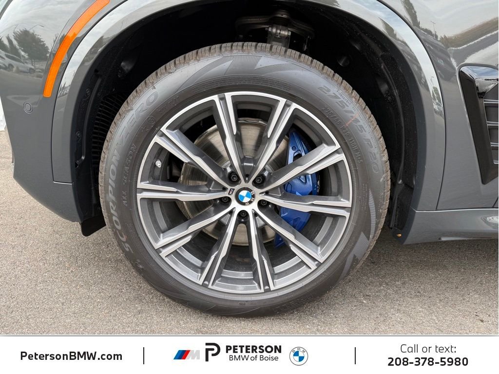 New 2026 Dravit Grey Metallic BMW xDrive40i image 40