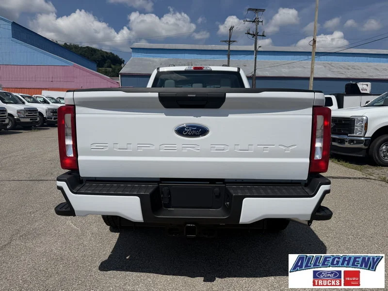 New 2026 Oxford White Ford F-250® XL image 7
