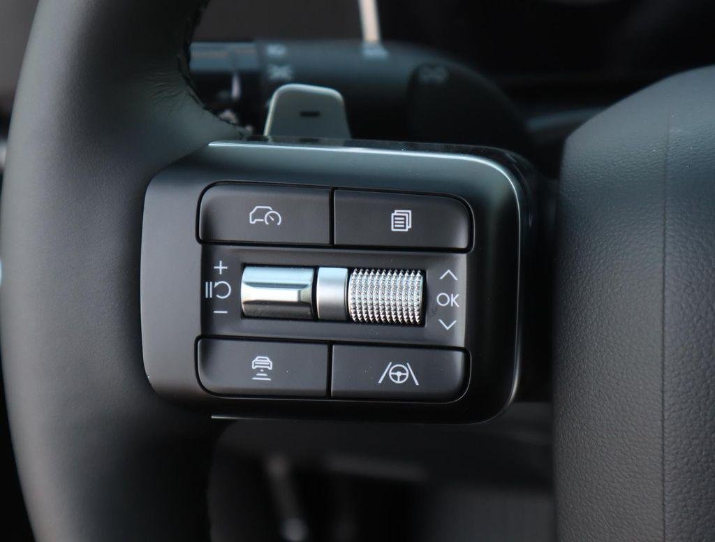 New 2026 Gray Hyundai SEL FWD image 9