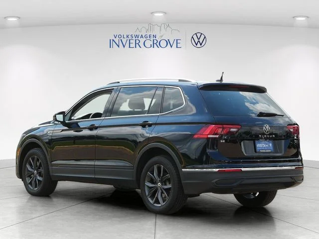 Certified Used 2023 Black Volkswagen 2.0T SE image 5