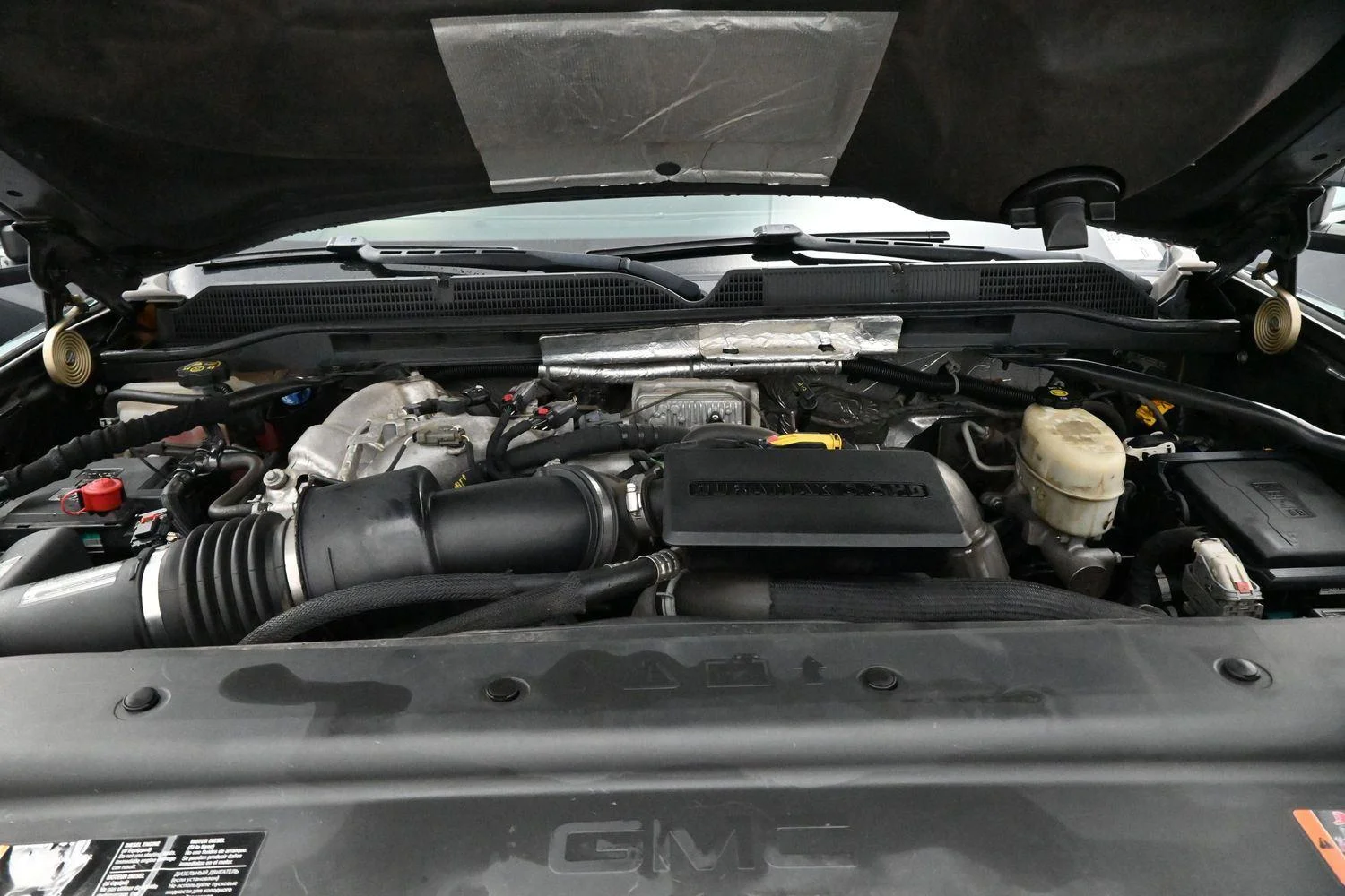 Used 2017 DARK SLATE METALLIC GMC Denali image 41