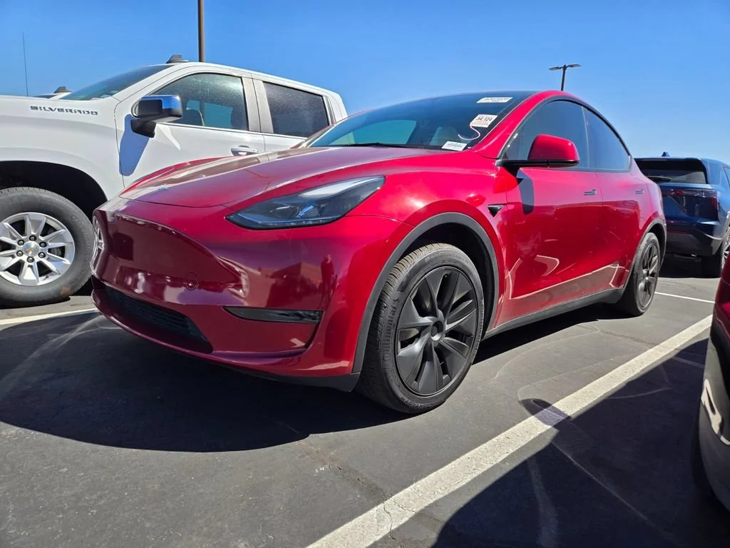 Used 2024 Red Tesla LONG RANGE image 2