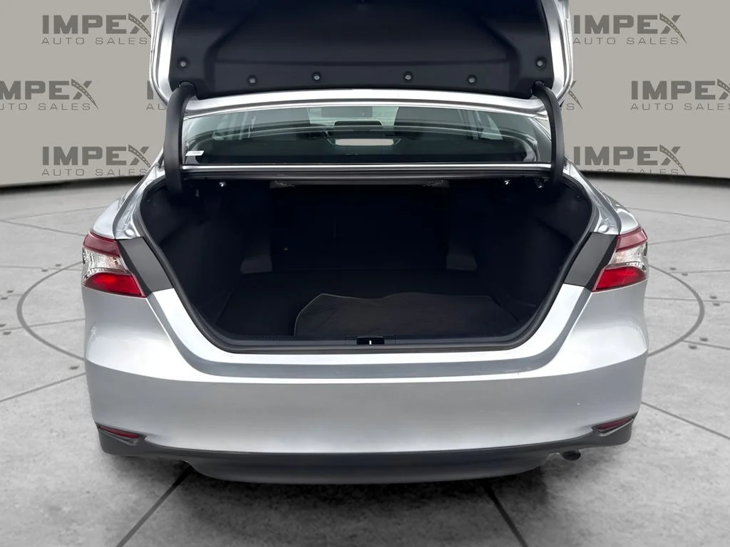 Used 2022 Silver Toyota LE image 15