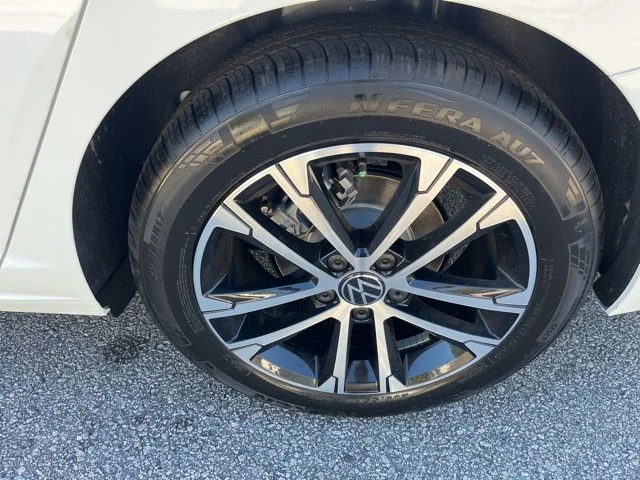 2026 Volkswagen Jetta Sport - Photo 24