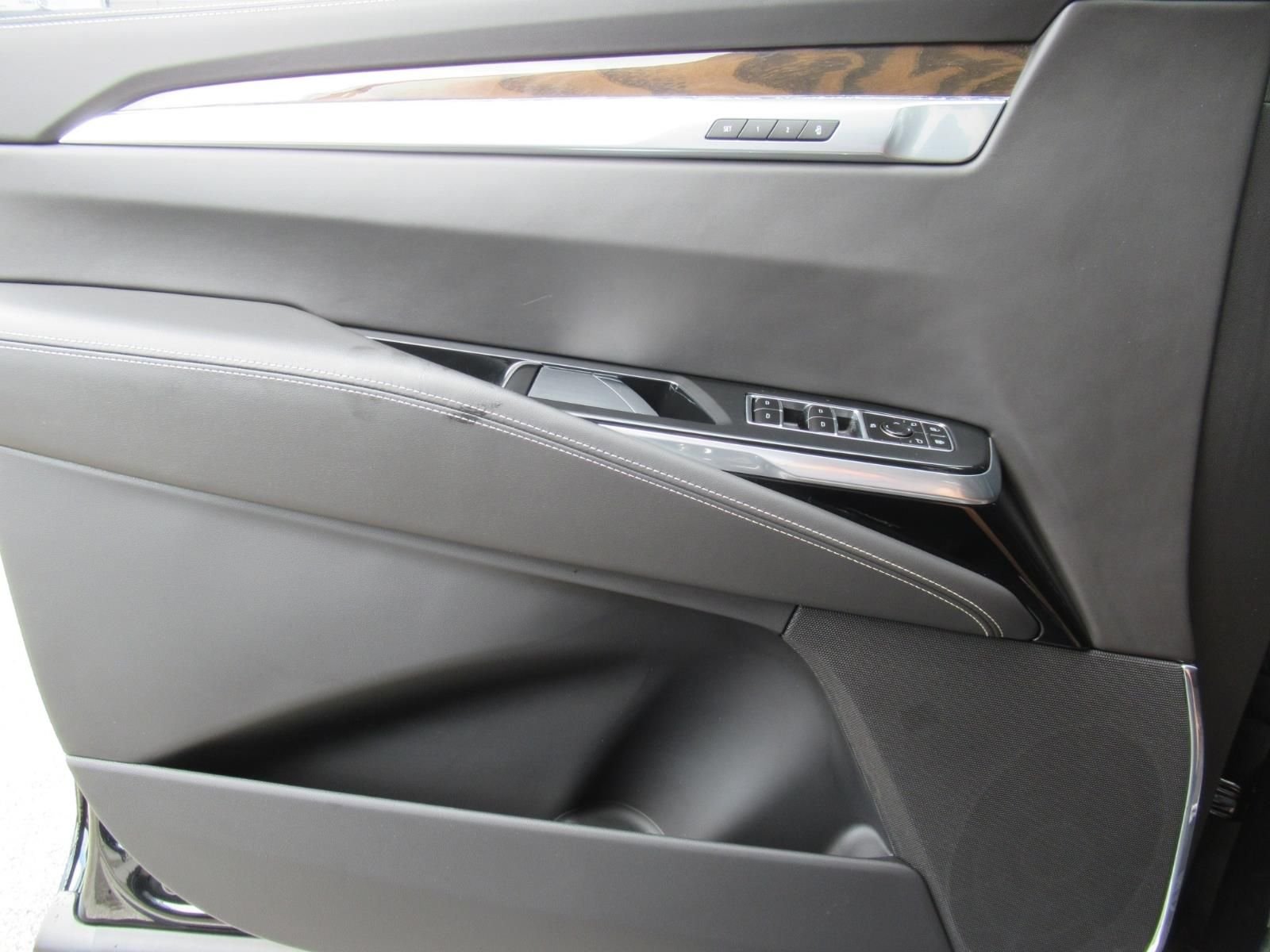 Used 2026 Black Cadillac Platinum Sport image 27