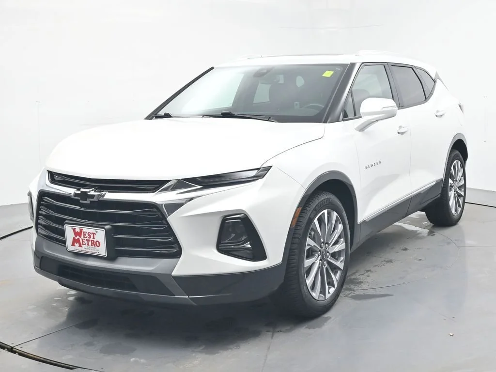 Used 2022 Chevrolet Blazer Premier with VIN 3GNKBLRS3NS204078 for sale in Monticello, Minnesota