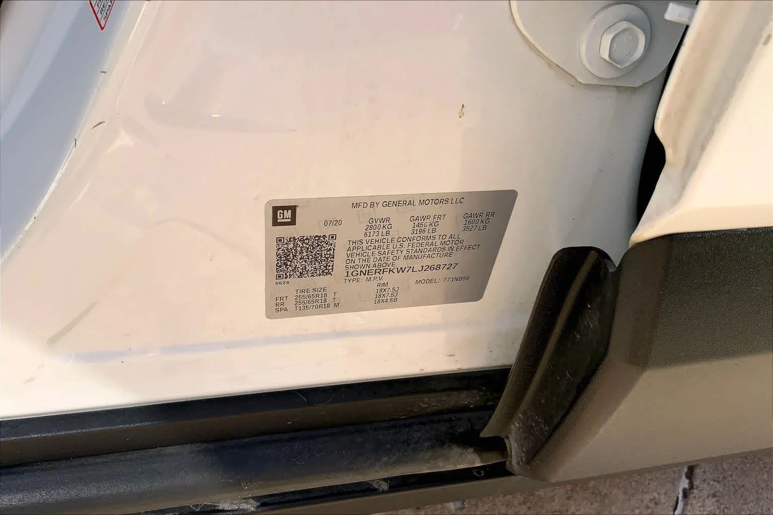 Used 2020 Summit White Chevrolet LS image 32