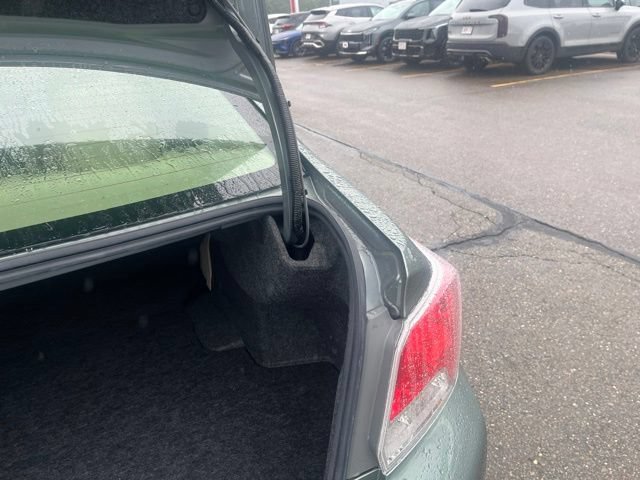 Used 2014 Jasmine Green Metallic Subaru Premium image 18