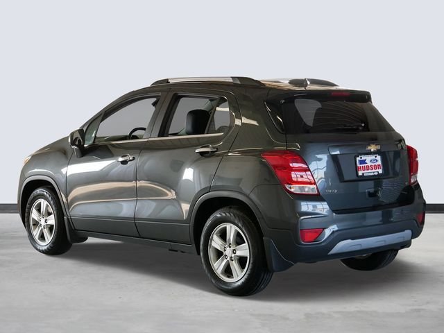 Used 2020 Nightfall Gray Metallic Chevrolet LT image 3