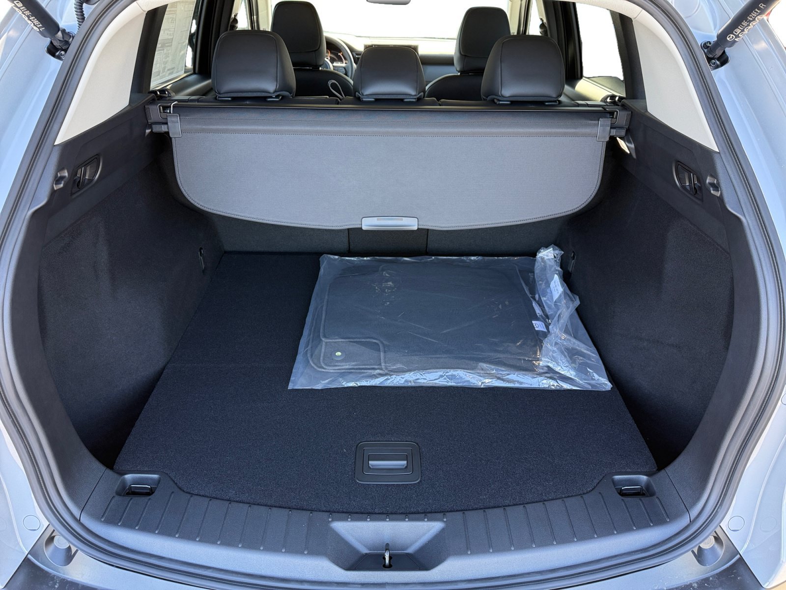 New 2026 Aero Gray Metallic Mazda 2.5 S Preferred image 17
