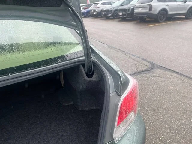 Used 2014 Jasmine Green Metallic Subaru Premium image 18