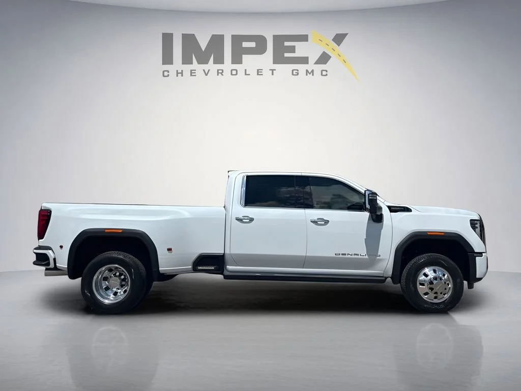 New 2026 Glacier White Tricoat GMC Denali Ultimate DRW image 6
