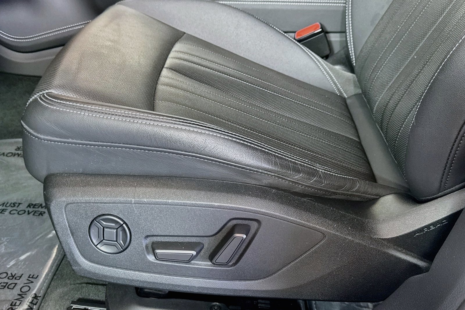Used 2023 Ibis White Audi Premium Plus image 18