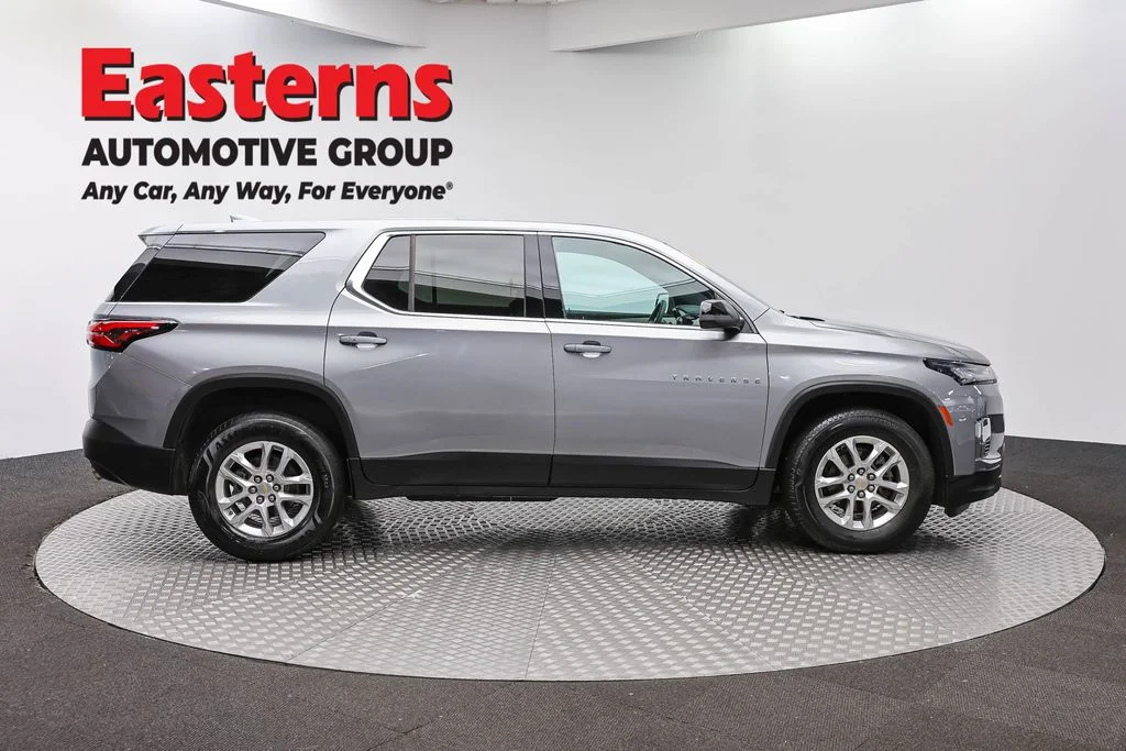 Used 2023 Gray Chevrolet LS image 4