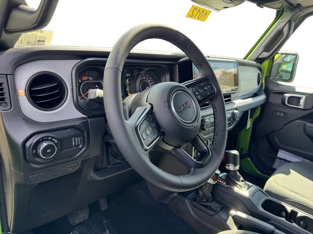 New 2025 Mojito Clear-Coat Exterior Paint Jeep Sport S image 10