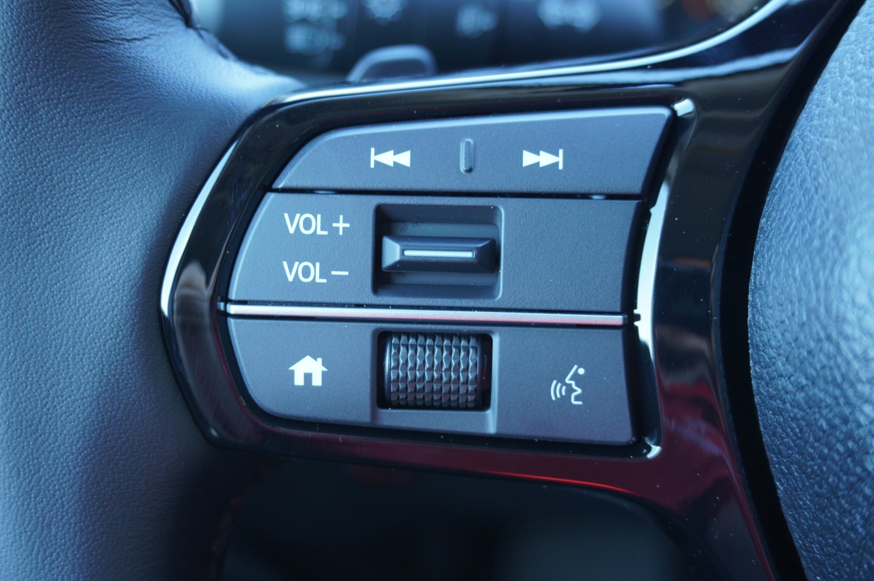 2025 Honda Pilot EX-L - Photo 15