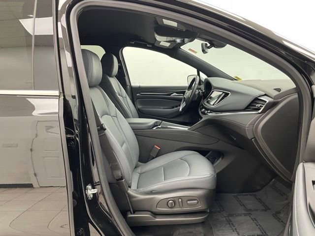 2023 Buick Enclave Essence - Photo 17