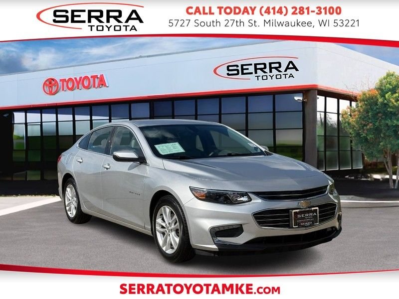 2017 Chevrolet Malibu LT FWD photo