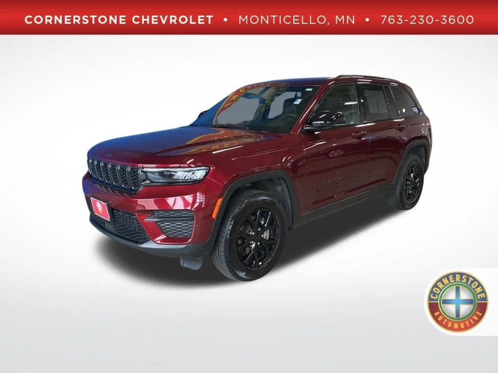 2025 Jeep Grand Cherokee Altitude 4x4's photo